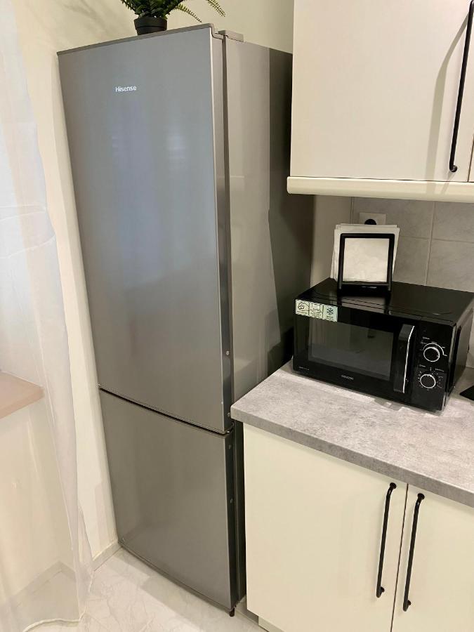 James Dean Apartment - Next To Nivy Bus Station & Mall 布拉迪斯拉发 外观 照片