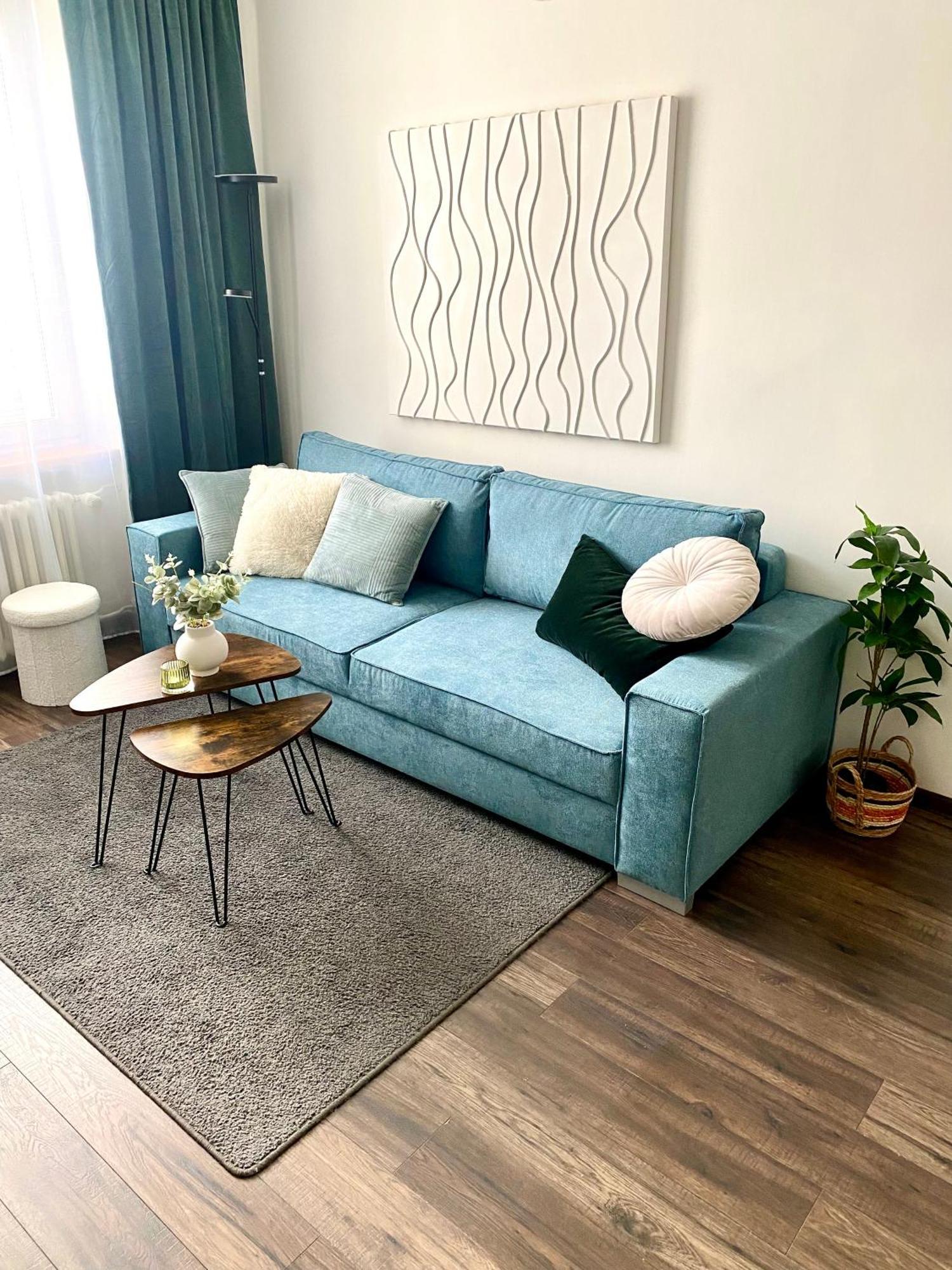 James Dean Apartment - Next To Nivy Bus Station & Mall 布拉迪斯拉发 外观 照片